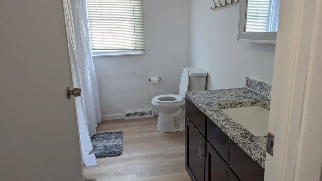 2677 North Grove Street Rutland Town VT 05701