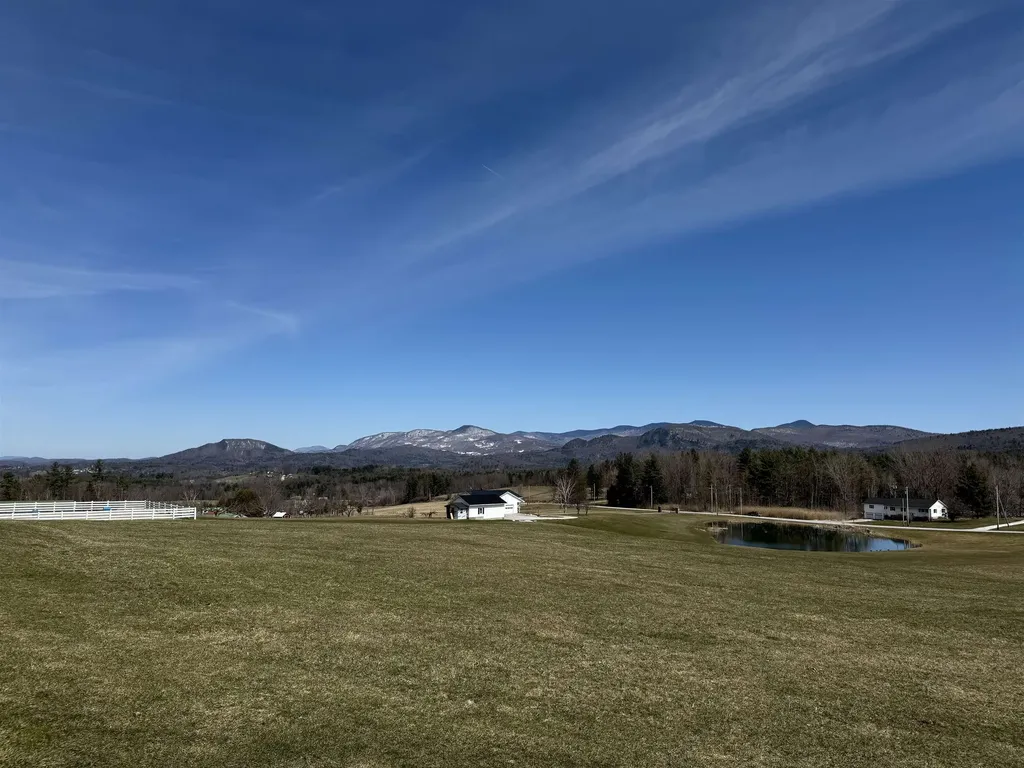 2677 North Grove Street Rutland Town VT 05701