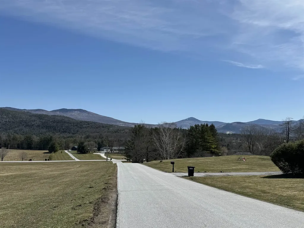 2677 North Grove Street Rutland Town VT 05701