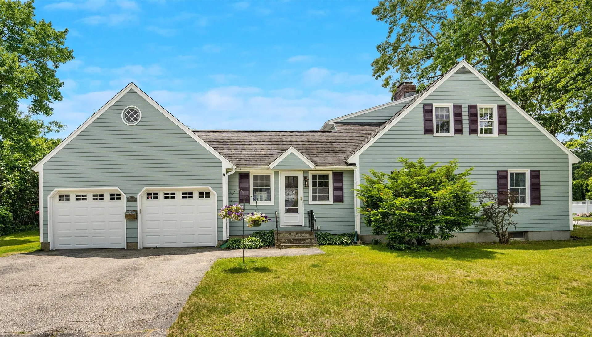 321 N Gate Road Manchester NH 03104