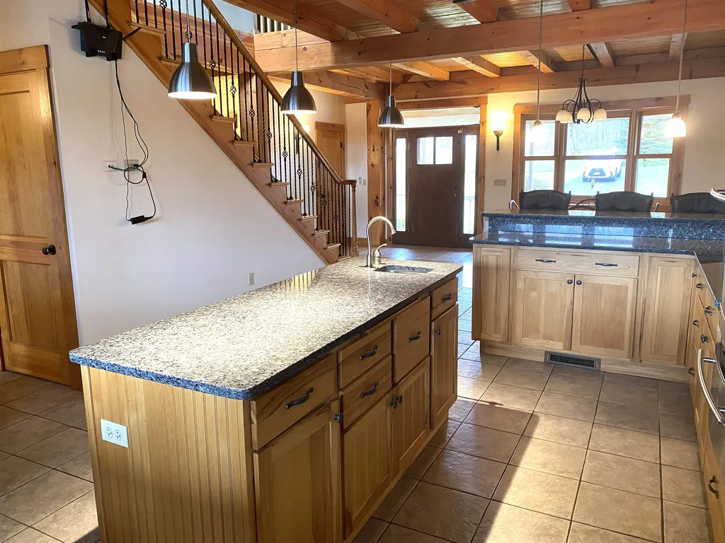 68 Island Drive Merrimack NH 03054