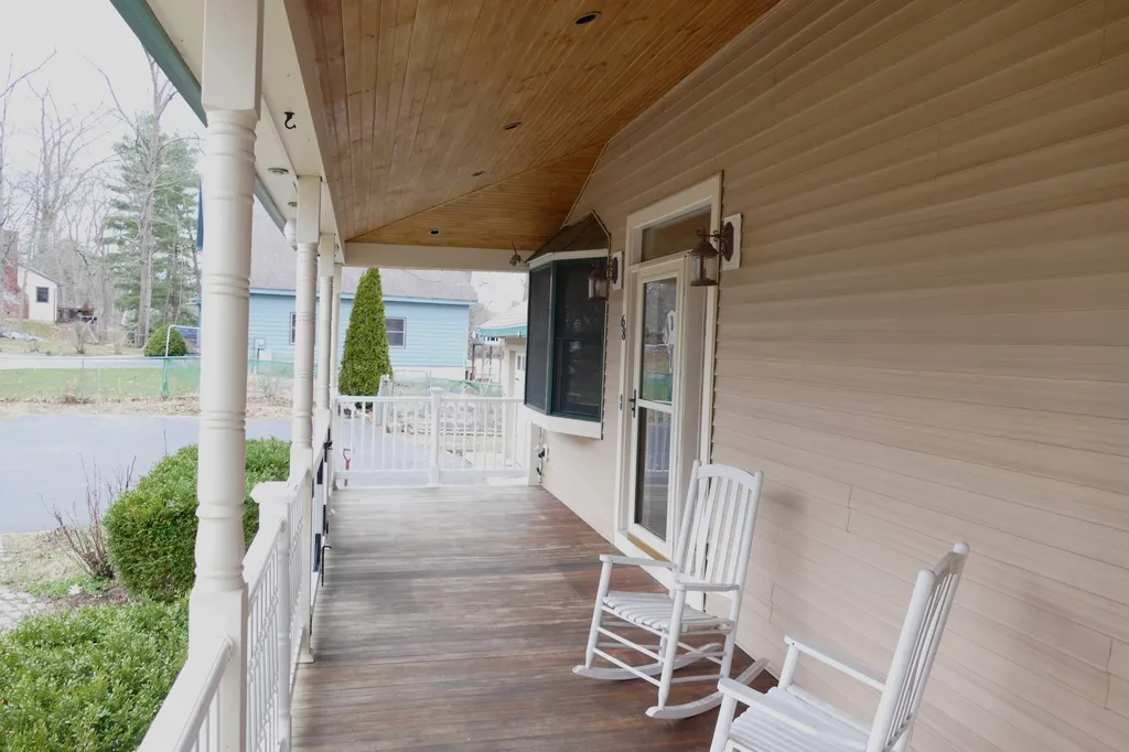 68 Island Drive Merrimack NH 03054