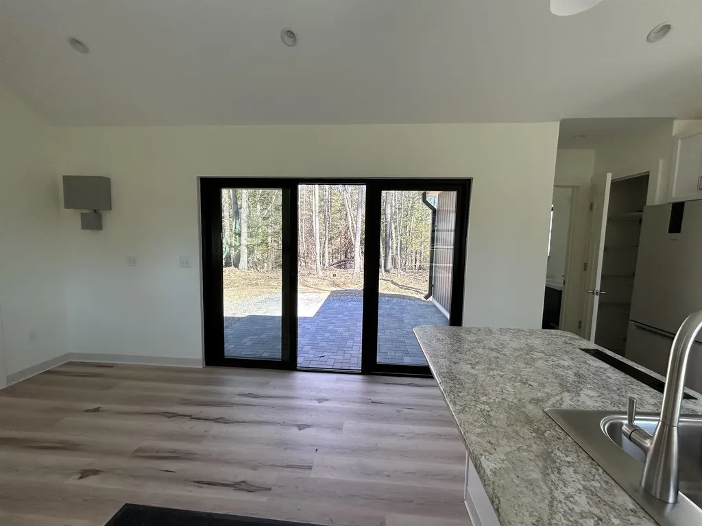 36 Ladds Lane Epping NH 03042