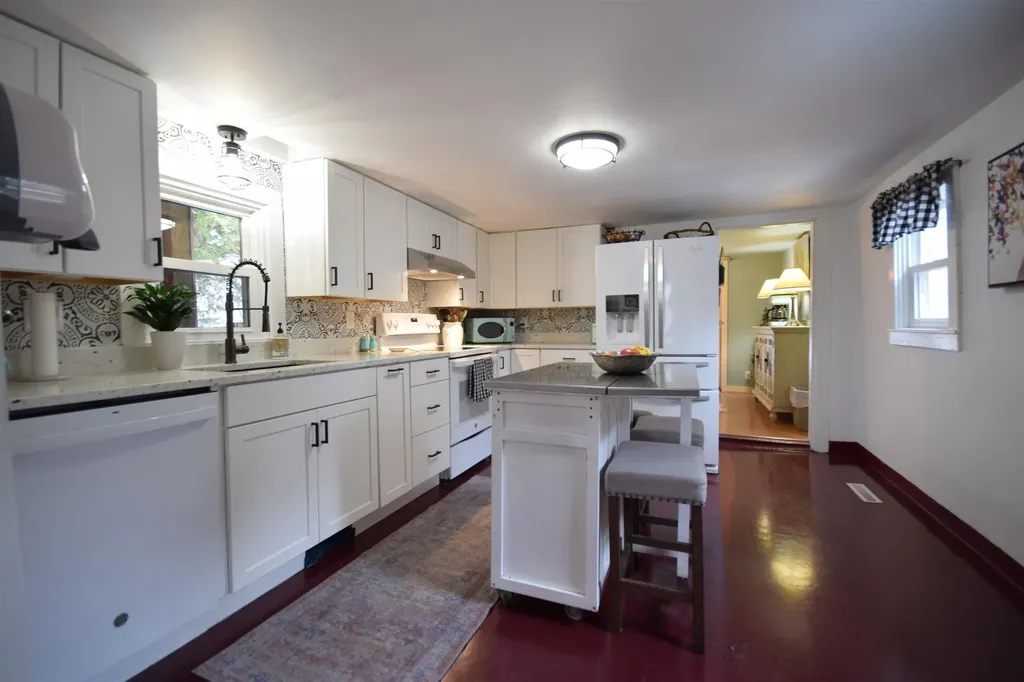 661 Graniteville Road Barre Town VT 05654