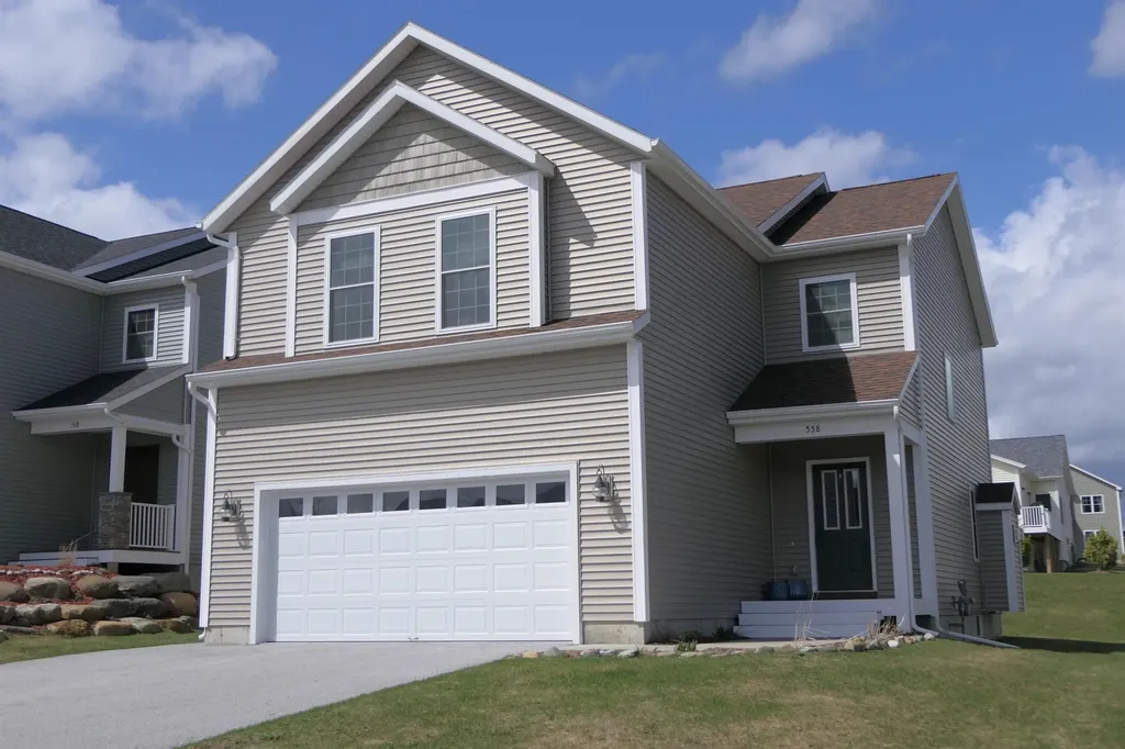 558 Harbor View Drive St. Albans Town VT 05478