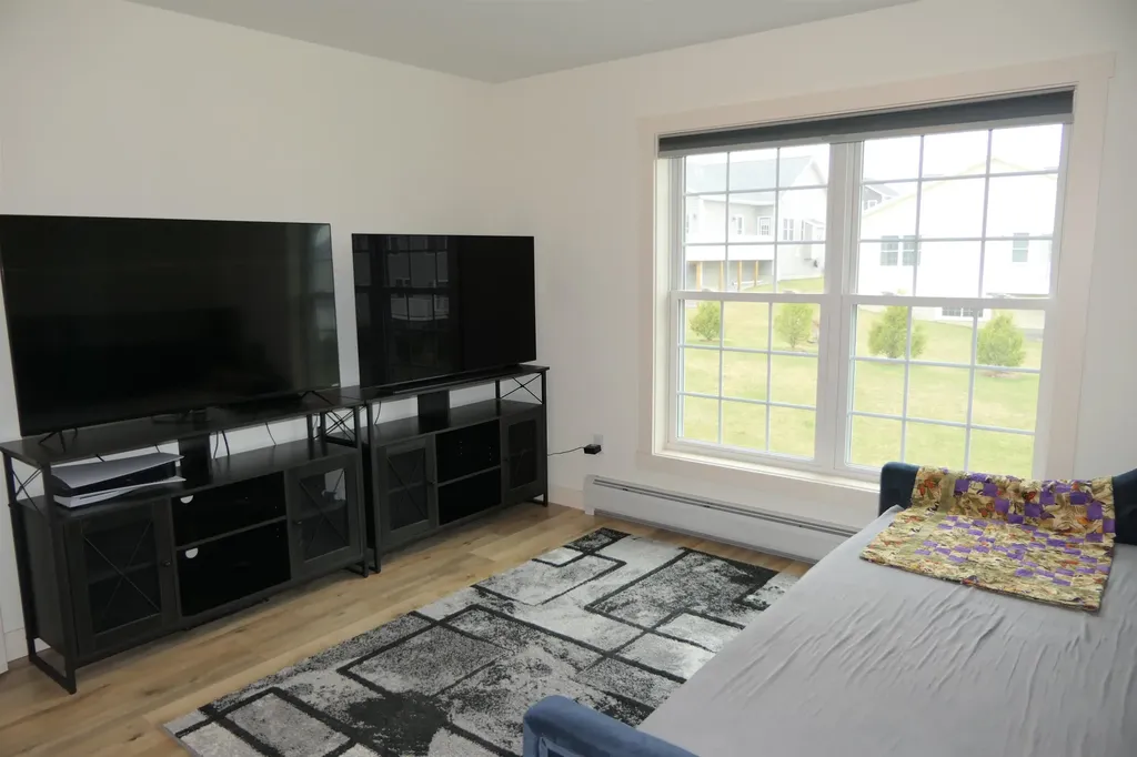 558 Harbor View Drive St. Albans Town VT 05478