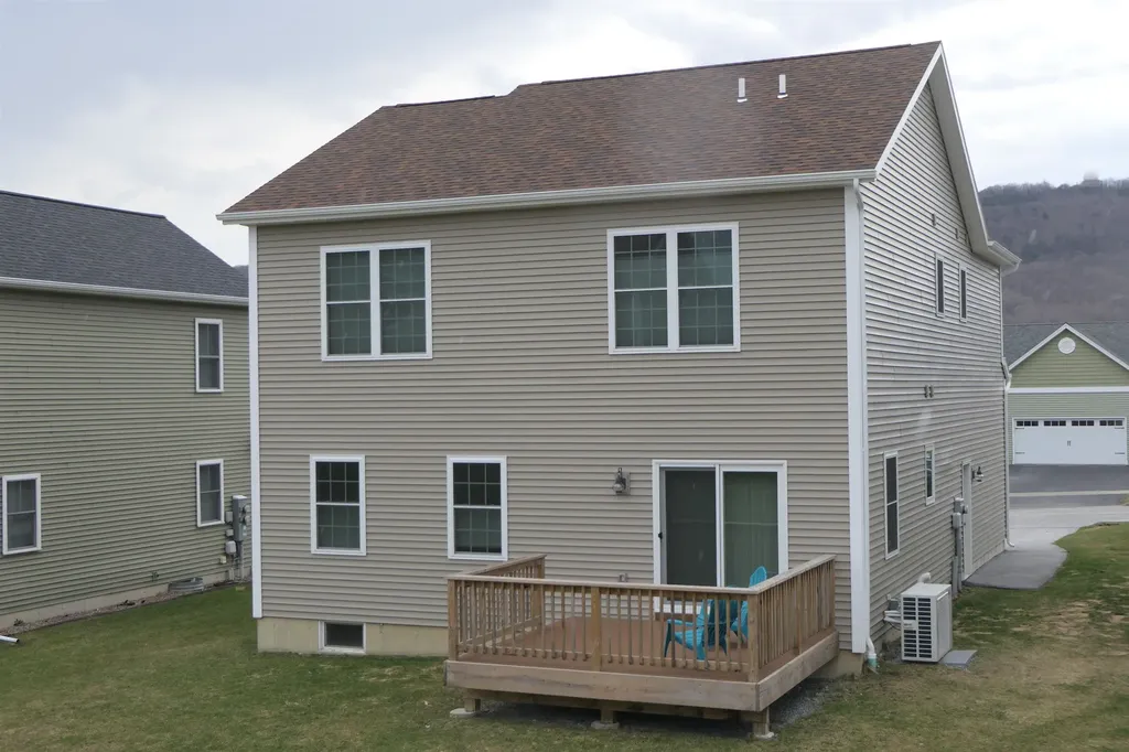 558 Harbor View Drive St. Albans Town VT 05478