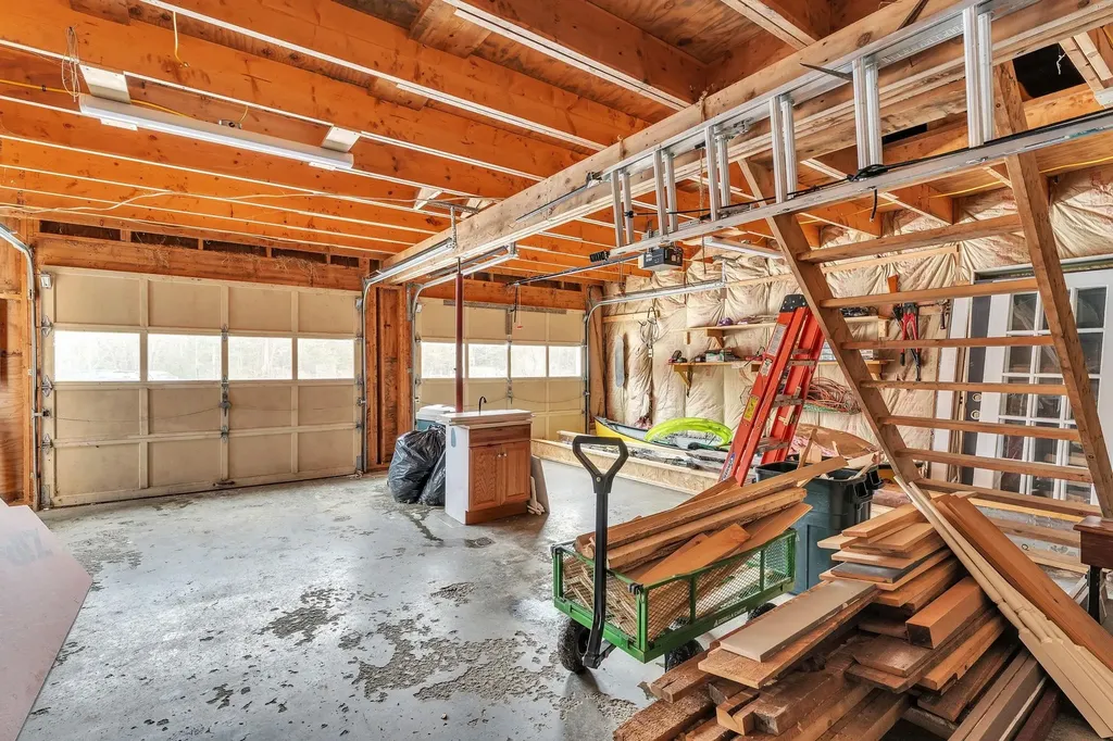 15 Knapp Drive Orange VT 05641