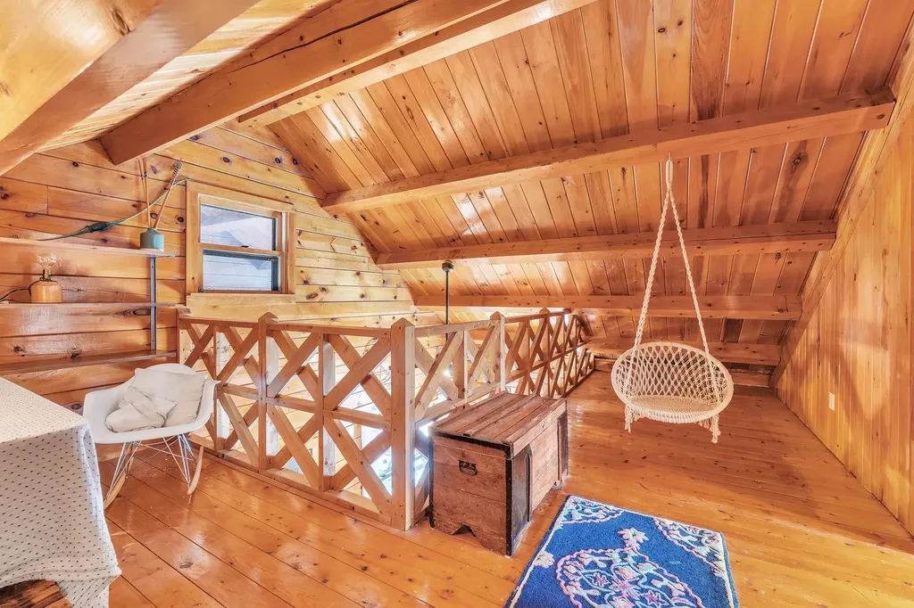 15 Knapp Drive Orange VT 05641