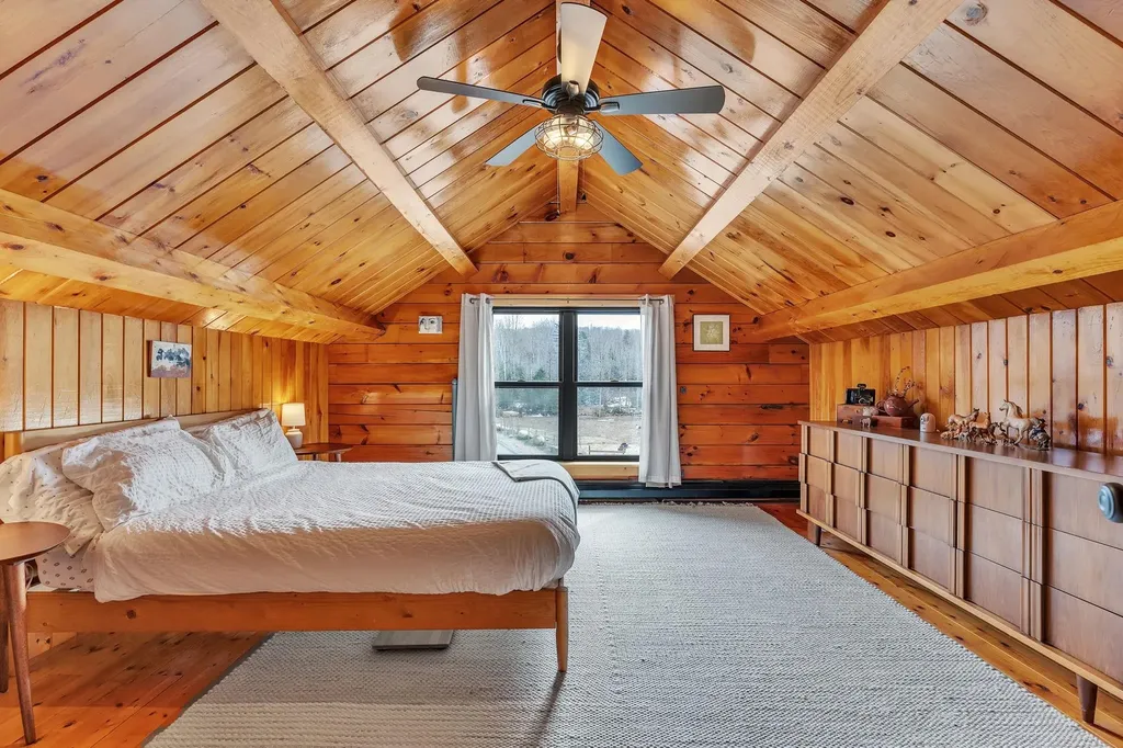 15 Knapp Drive Orange VT 05641