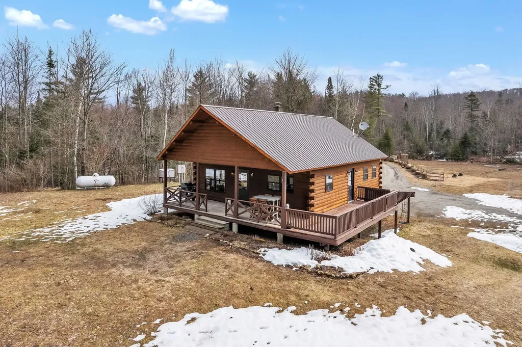 15 Knapp Drive Orange VT 05641