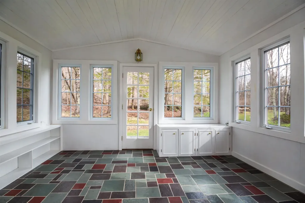 79 Raceway Road Jericho VT 05465