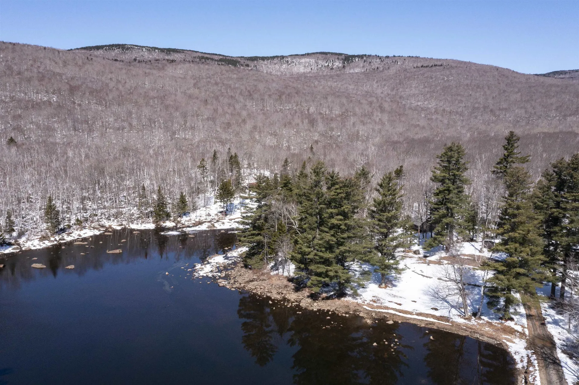 29 Sunapee Valley Lower Road Newbury NH 03255