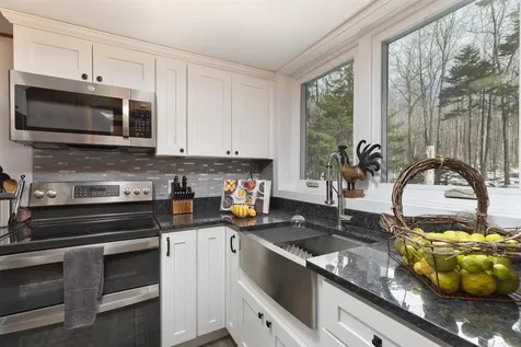 29 Sunapee Valley Lower Road Newbury NH 03255