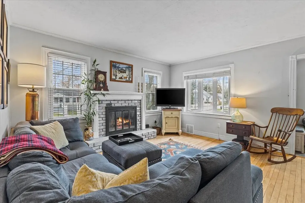 43 Sunset Avenue South Burlington VT 05403