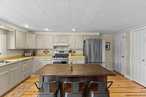 43 Sunset Avenue South Burlington VT 05403