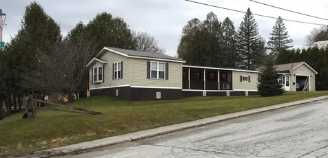 7 Elm Street Richford VT 05476