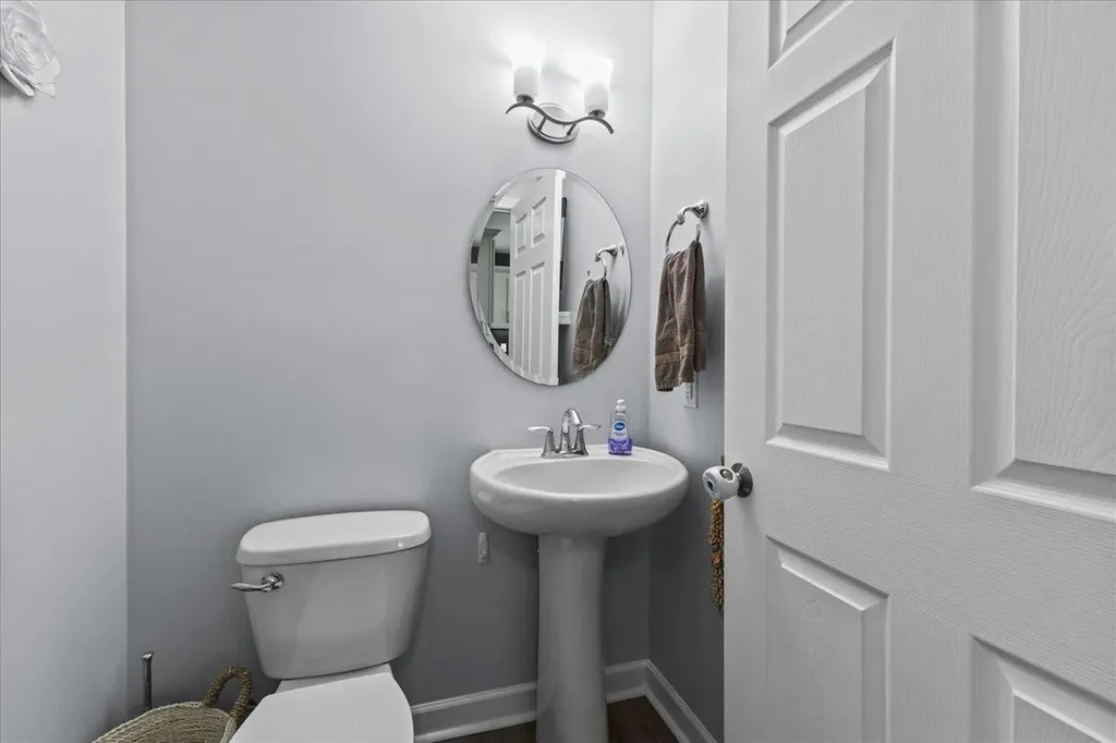 222a Ledgewood Lane Georgia VT 05468