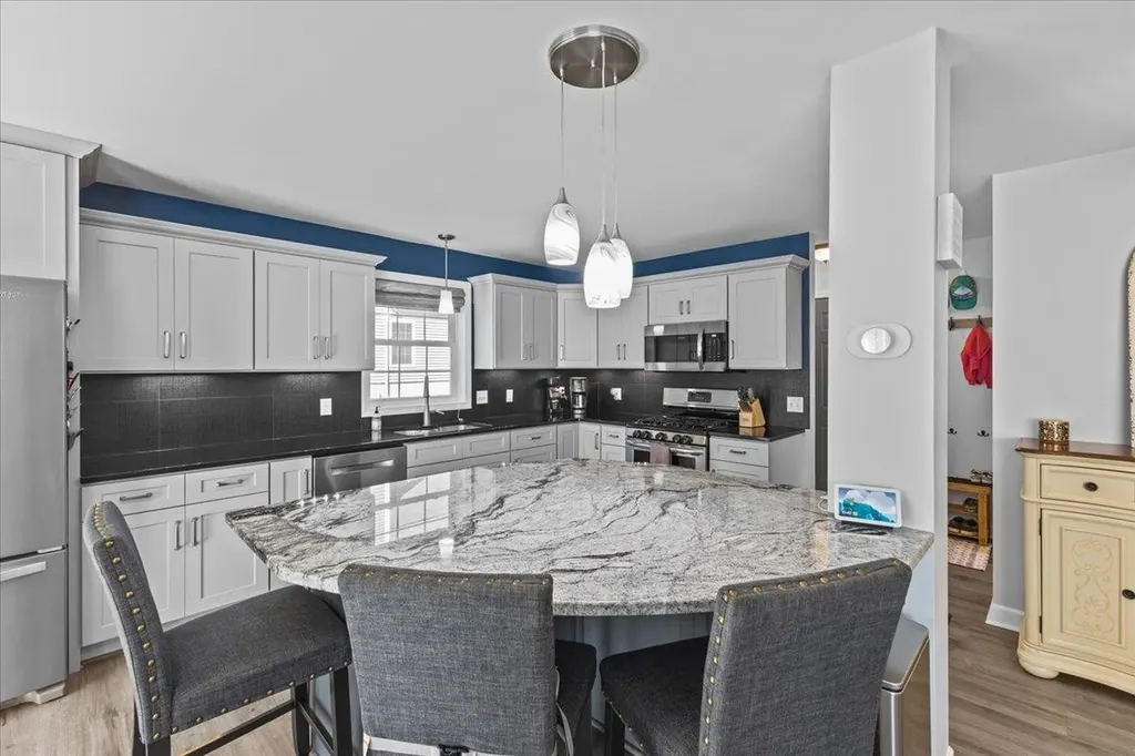 222a Ledgewood Lane Georgia VT 05468