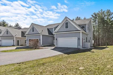 222a Ledgewood Lane Georgia VT 05468