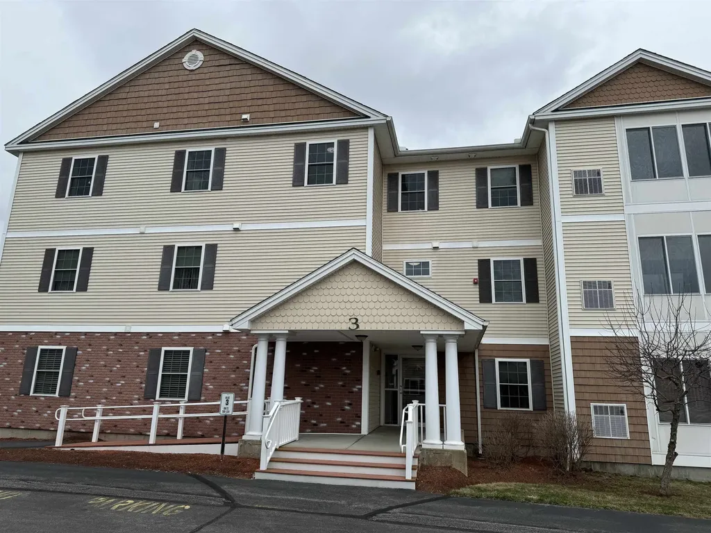 65 Fordway Extension Derry, NH Real Estate Property MLS 4991002