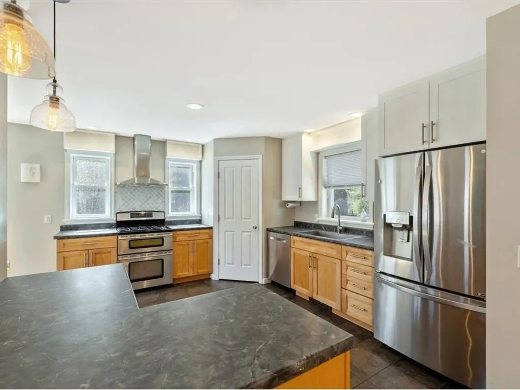 34 Blakewood Drive Georgia VT 05468