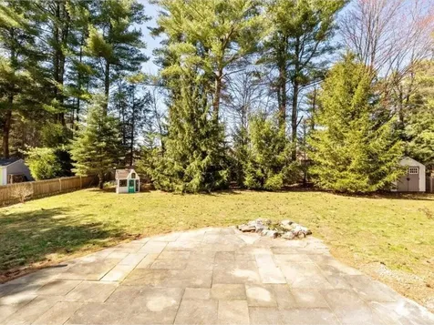 34 Blakewood Drive Georgia VT 05468