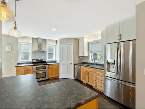 34 Blakewood Drive Georgia VT 05468