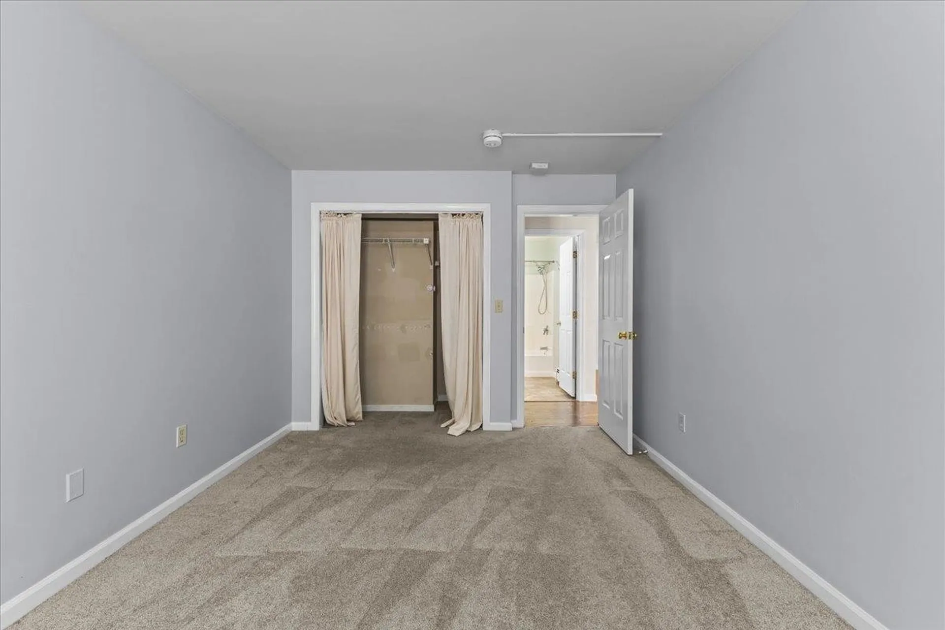 243 Hildred Drive Burlington VT 05401