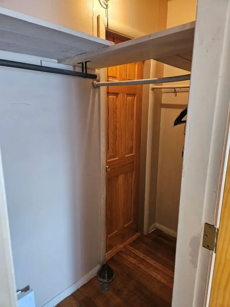 24 Leslie Avenue Claremont NH 03743