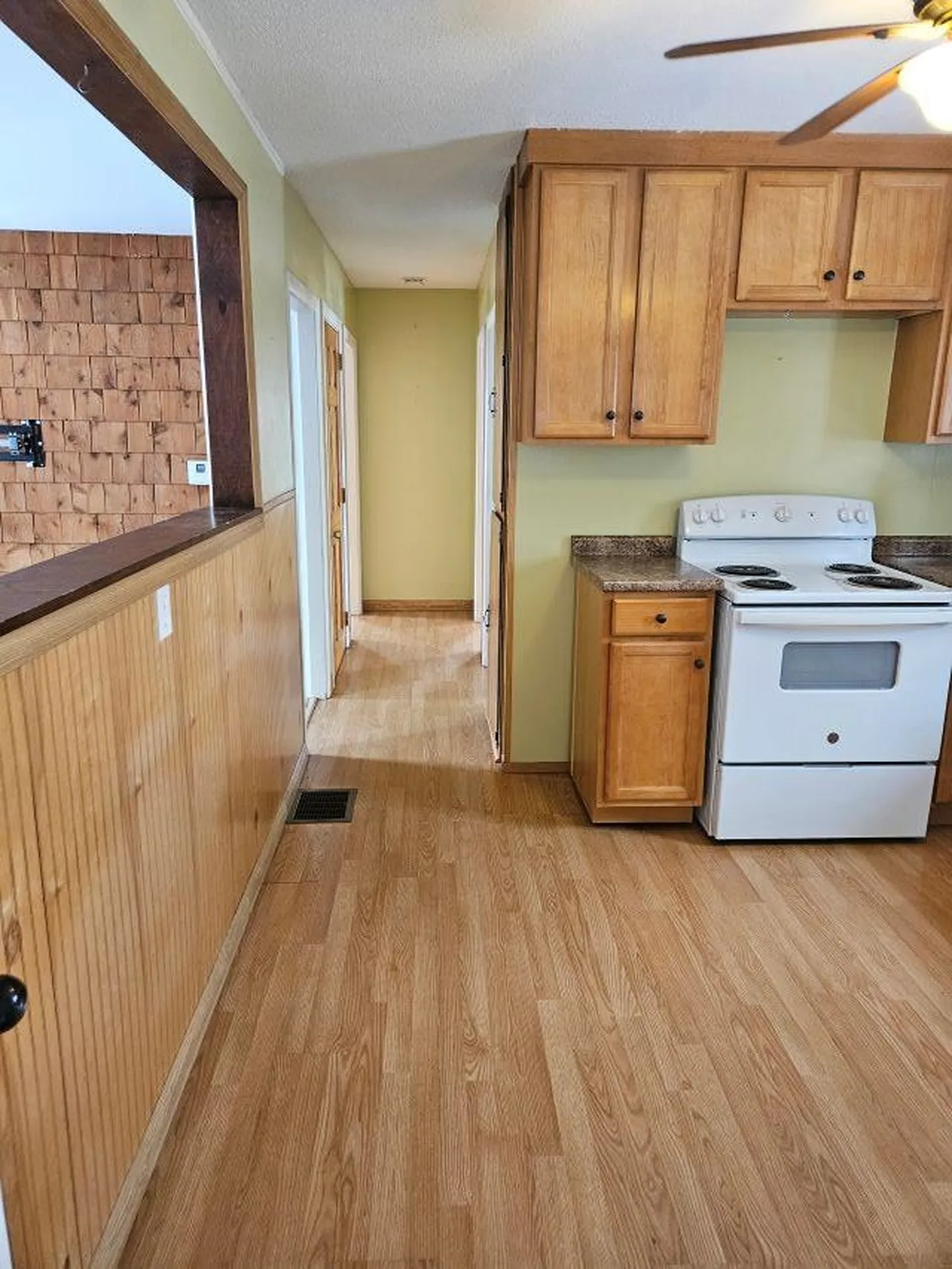 24 Leslie Avenue Claremont NH 03743