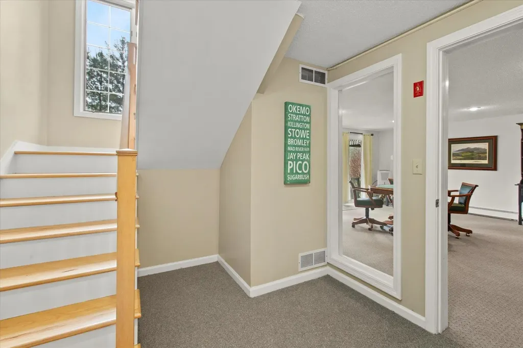 102 Falcons Bluff Road Manchester VT 05254