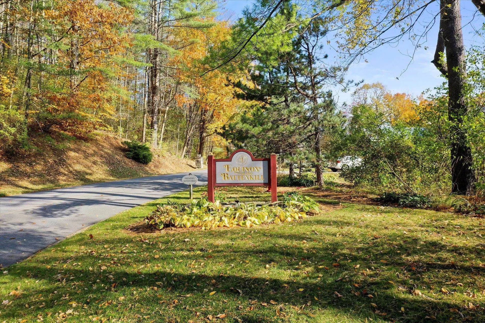 102 Falcons Bluff Road Manchester VT 05254