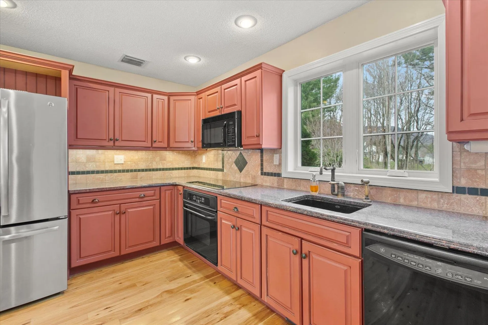 102 Falcons Bluff Road Manchester VT 05254