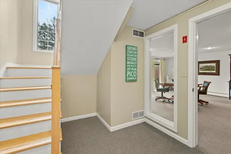 102 Falcons Bluff Road Manchester VT 05254