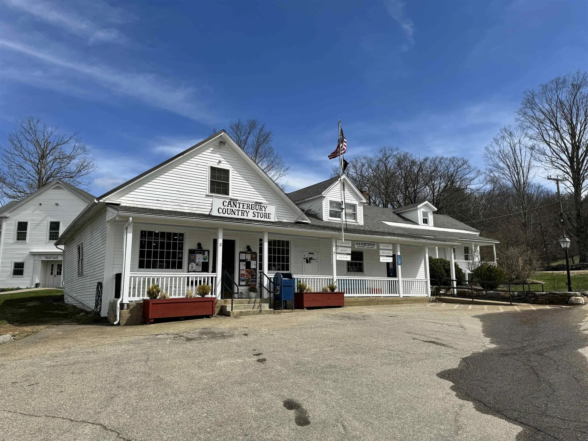 28 Sunset Hill Drive Canterbury NH 03224