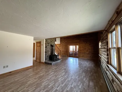28 Sunset Hill Drive Canterbury NH 03224