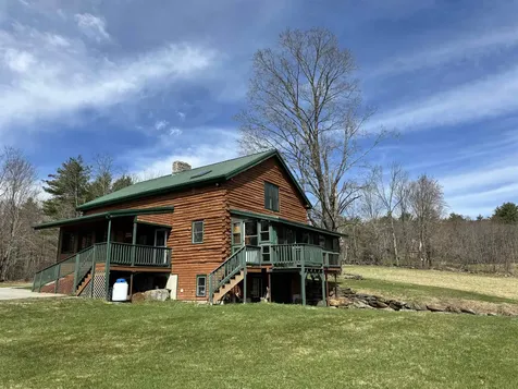 28 Sunset Hill Drive Canterbury NH 03224