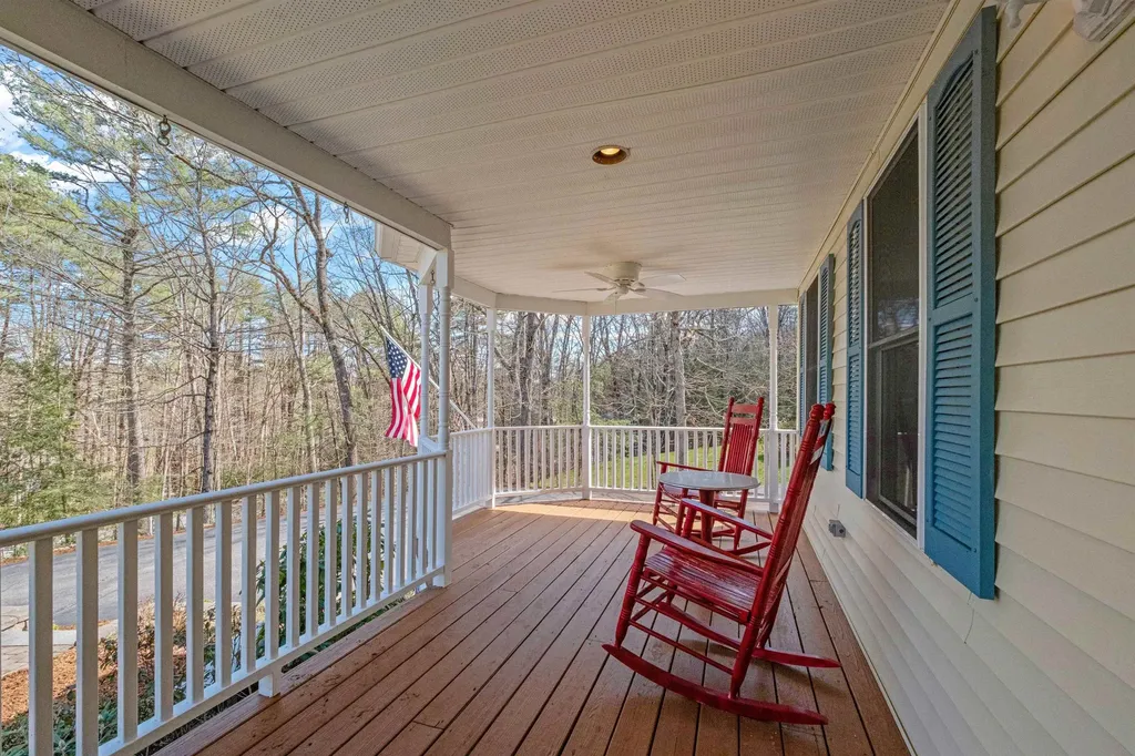 46 Elk Drive Bedford NH 03110