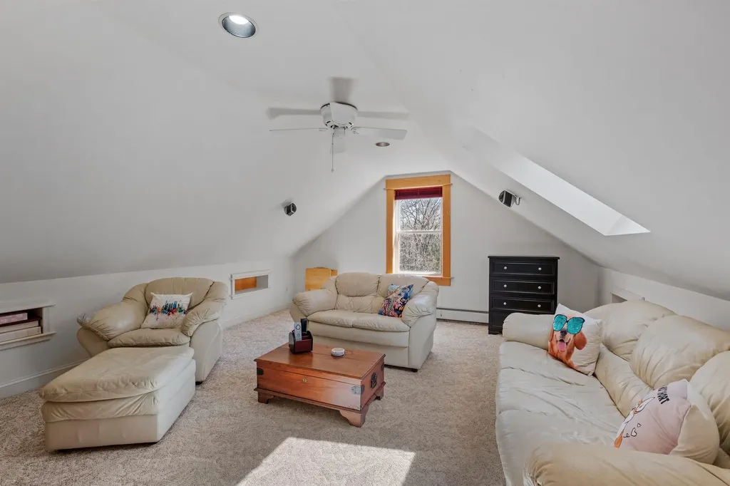 46 Elk Drive Bedford NH 03110
