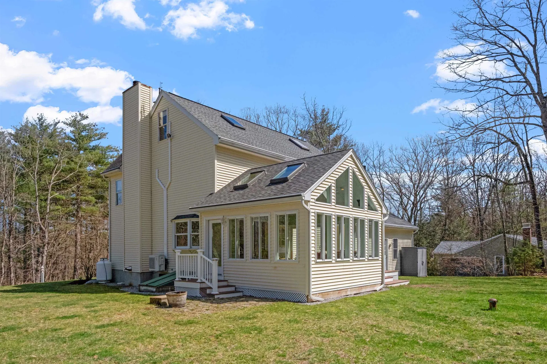 46 Elk Drive Bedford NH 03110