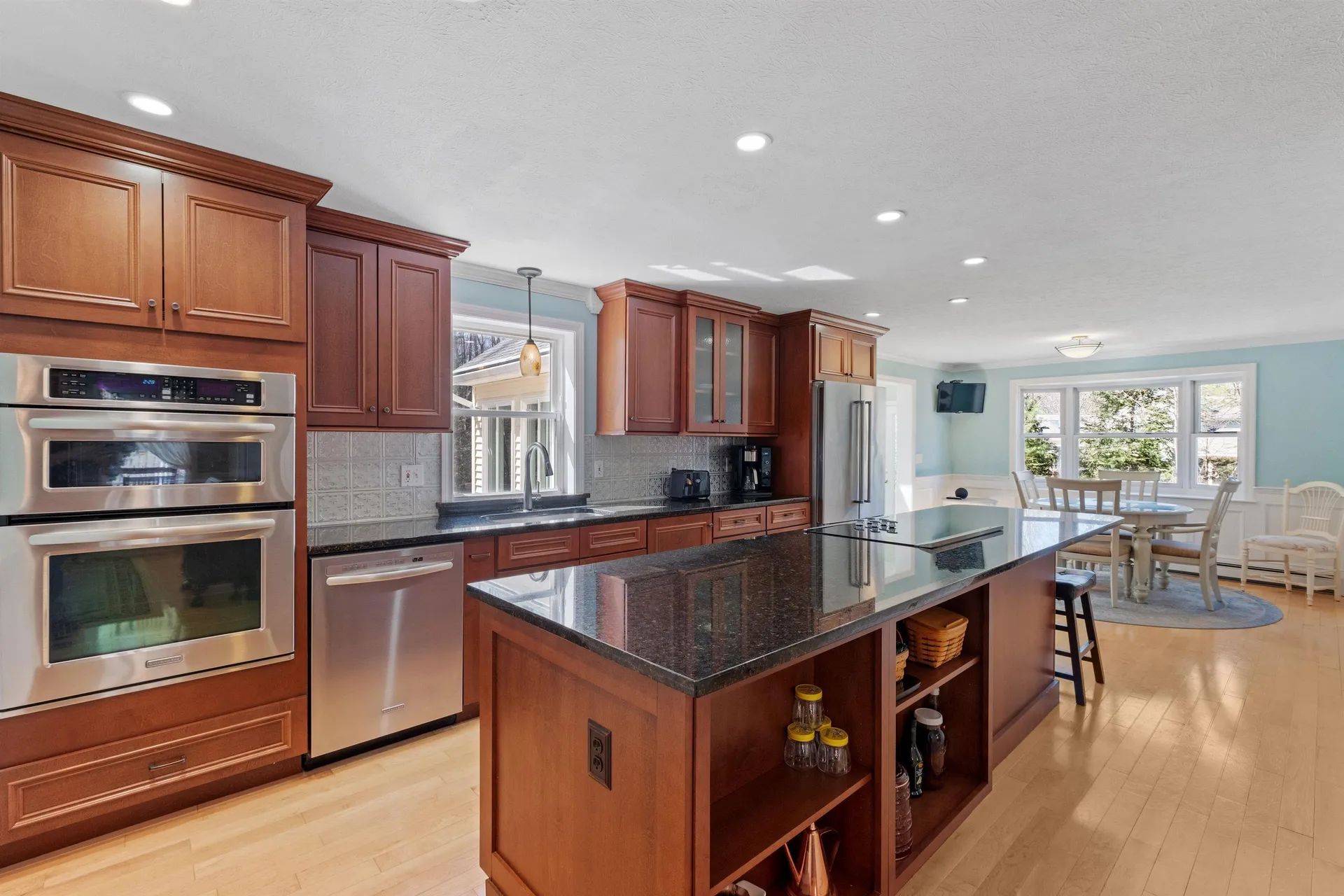 46 Elk Drive Bedford NH 03110