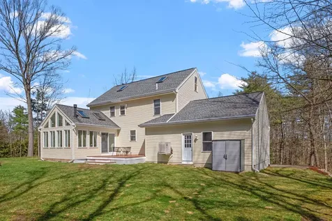 46 Elk Drive Bedford NH 03110