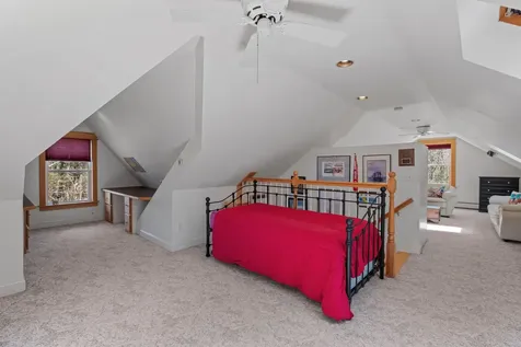 46 Elk Drive Bedford NH 03110