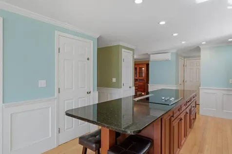 46 Elk Drive Bedford NH 03110