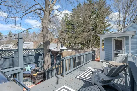 21 Fairmount Street Nashua NH 03064