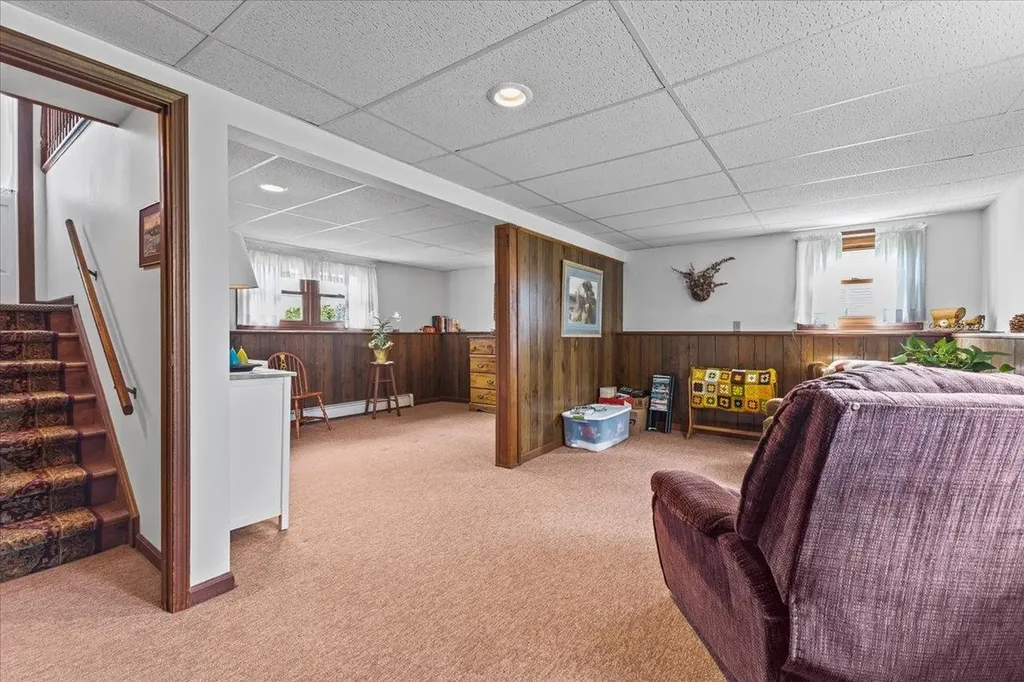 1945 Porters Point Road Colchester VT 05446