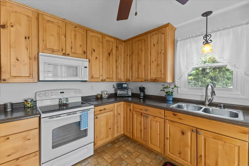 1945 Porters Point Road Colchester VT 05446