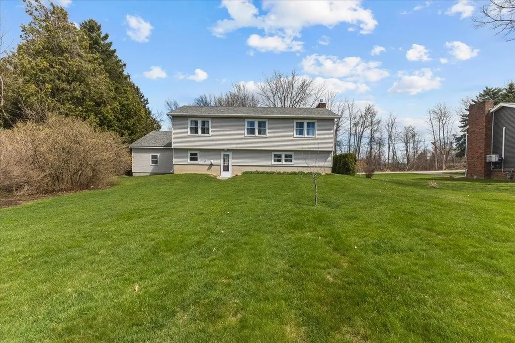 1945 Porters Point Road Colchester VT 05446