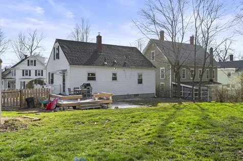 5 Hill Street Dover NH 03820